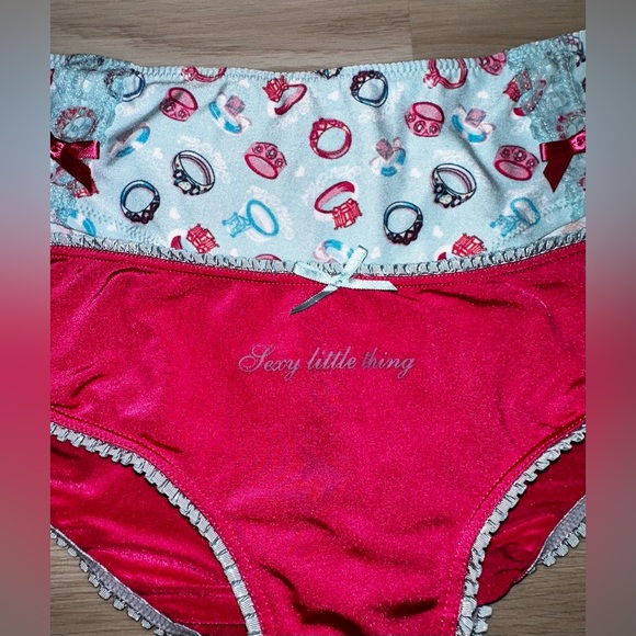 2 Y2K Victorias Secret Sexy Little Thing Bride/Bridal Rings Satin Cheeky Panties - Picture 2 of 12